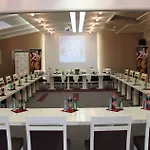 Szálloda Queen's - Zebra Centre