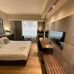 Szálloda Queen's - Zebra Centre 4*