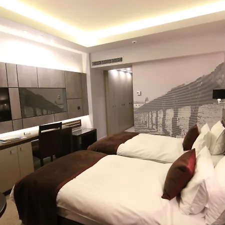 Hotel Queen's - Zebra Centre Skopje