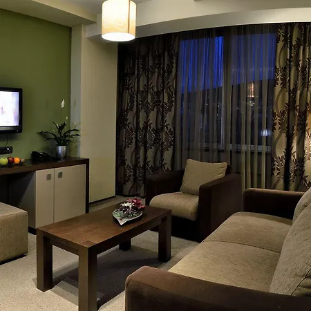 Hotel Queen's - Zebra Centre