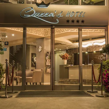 Queen's - Zebra Centre 4*