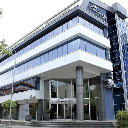 Queen's - Zebra Centre 4* Skopje