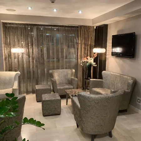Ξενοδοχείο Queen's - Zebra Centre Σκόπια