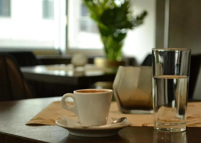 Hotel Queen's - Zebra Centre Skopje