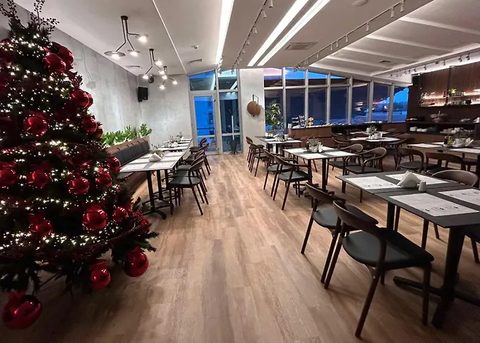 Hotel Queen's - Zebra Centre