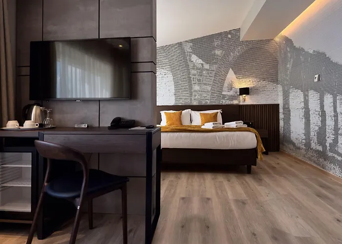 Queen's - Zebra Centre Hotel