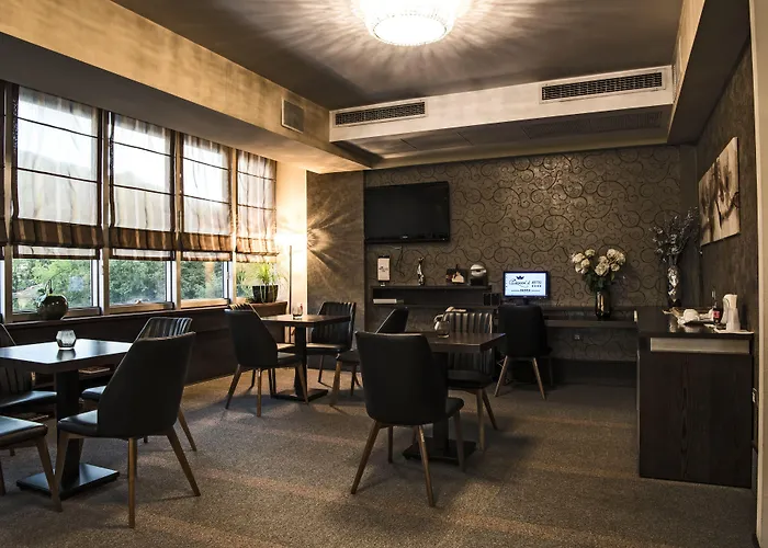 Queen's - Zebra Centre Hotel Skopje