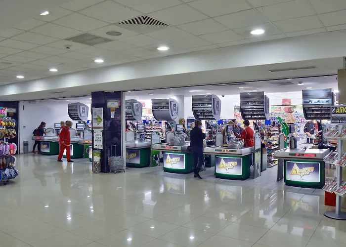 Queen's - Zebra Centre Hotel