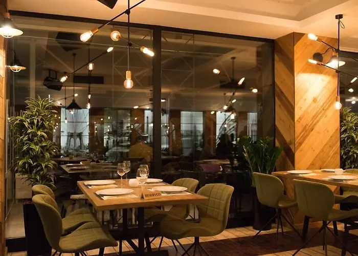 Queen's - Zebra Centre Ξενοδοχείο Σκόπια