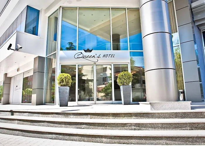 Queen's - Zebra Centre 4* Σκόπια