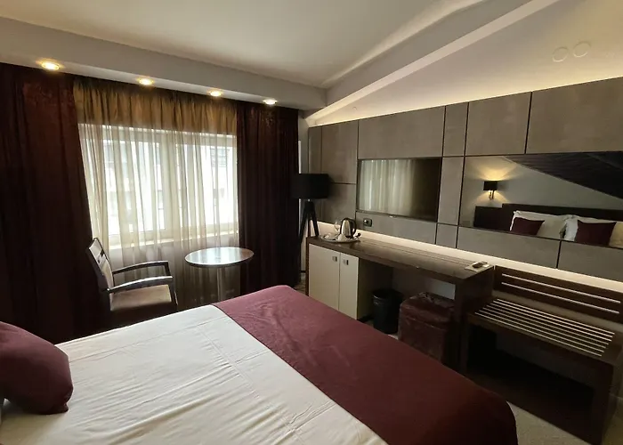 Queen's - Zebra Centre Hotel Skopje