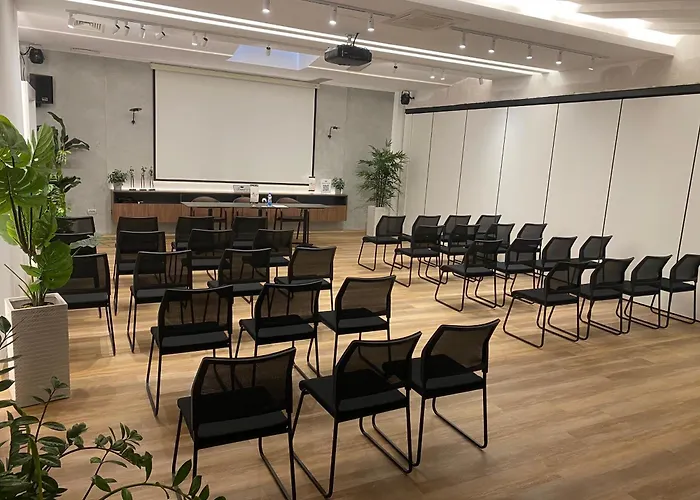 Queen's - Zebra Centre Hotel Skopje