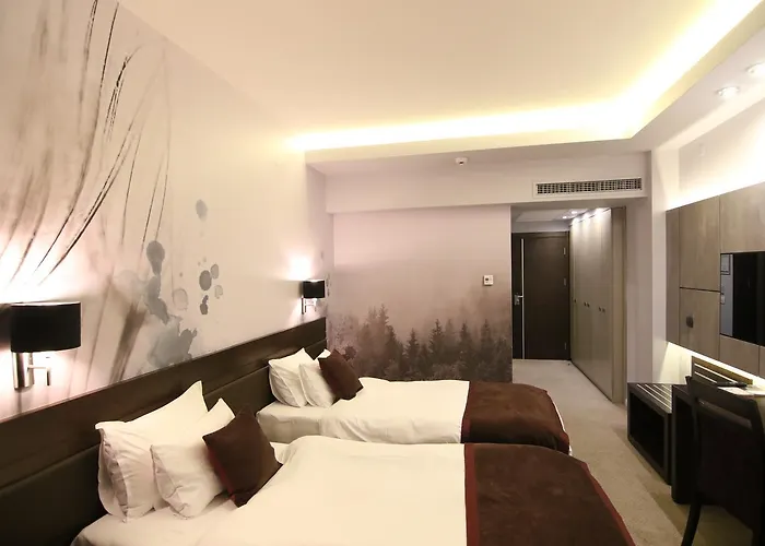 Hotel Queen's - Zebra Centre Skopje